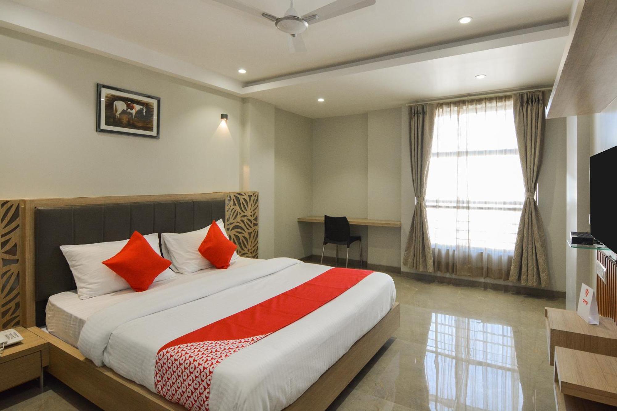 Hotel O Season Choice Ширді Екстер'єр фото